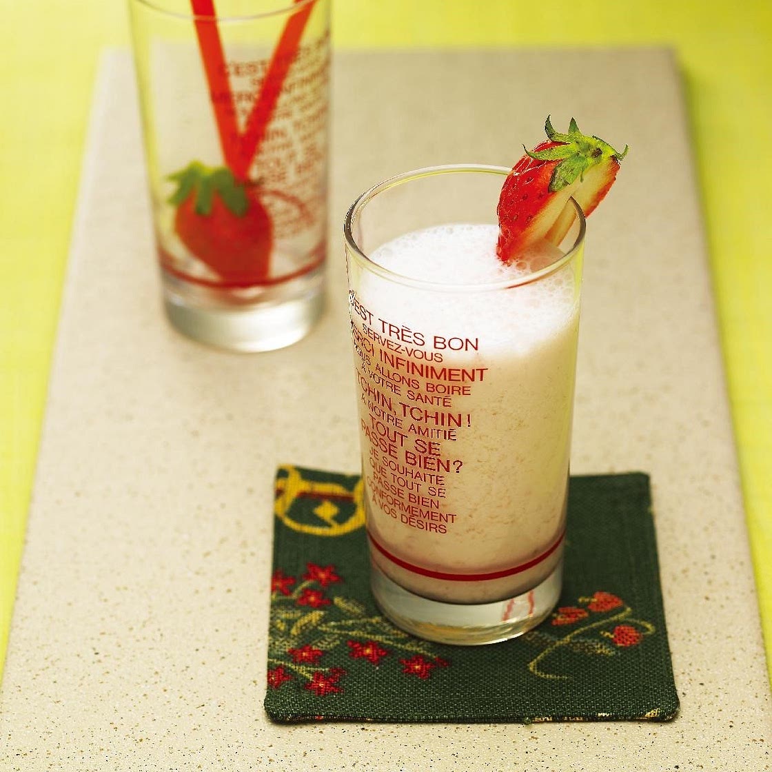 딸기요구르트셰이크 만드는 법