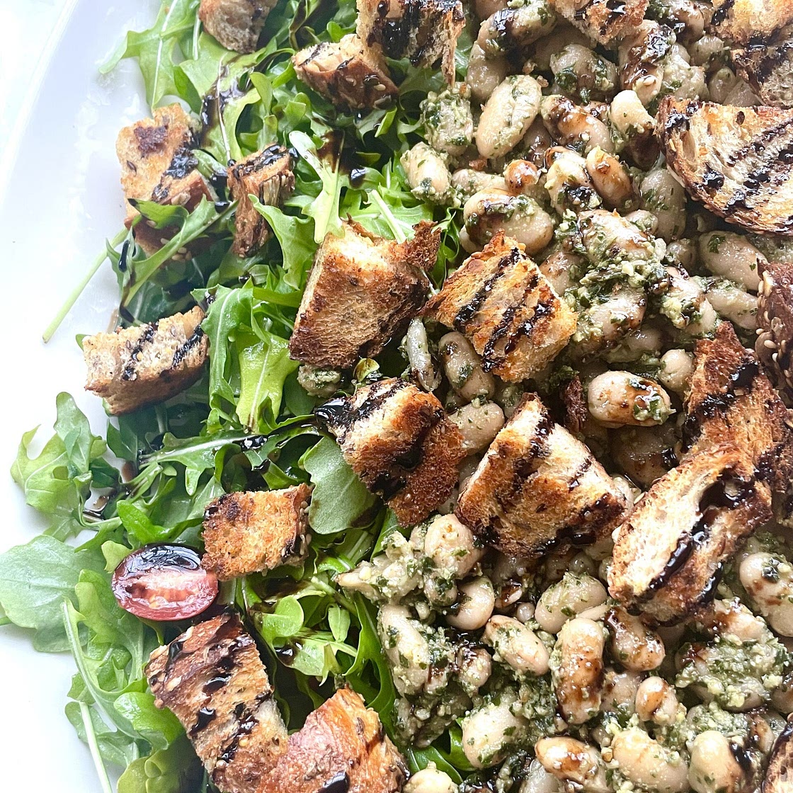 Pesto White Bean Salad with Garlic Croutons (Vegetarian)