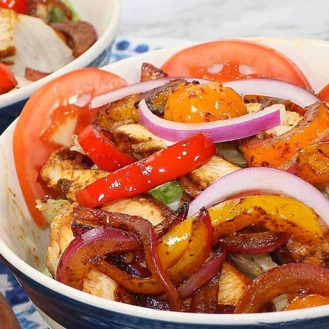 Easy Chicken Fajita Bowl