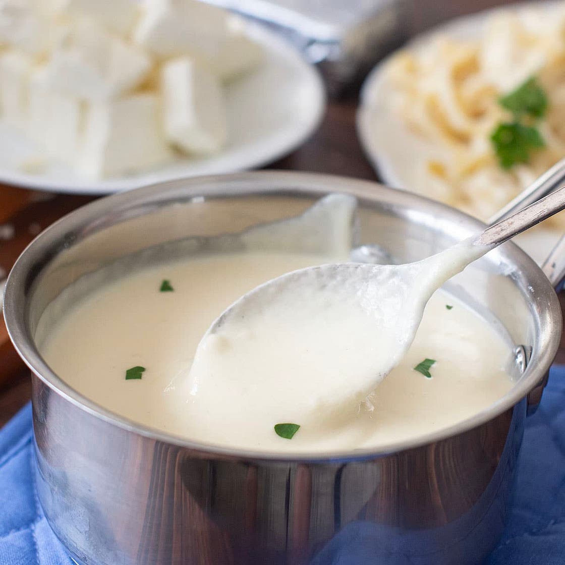 Easiest Alfredo Sauce Recipe