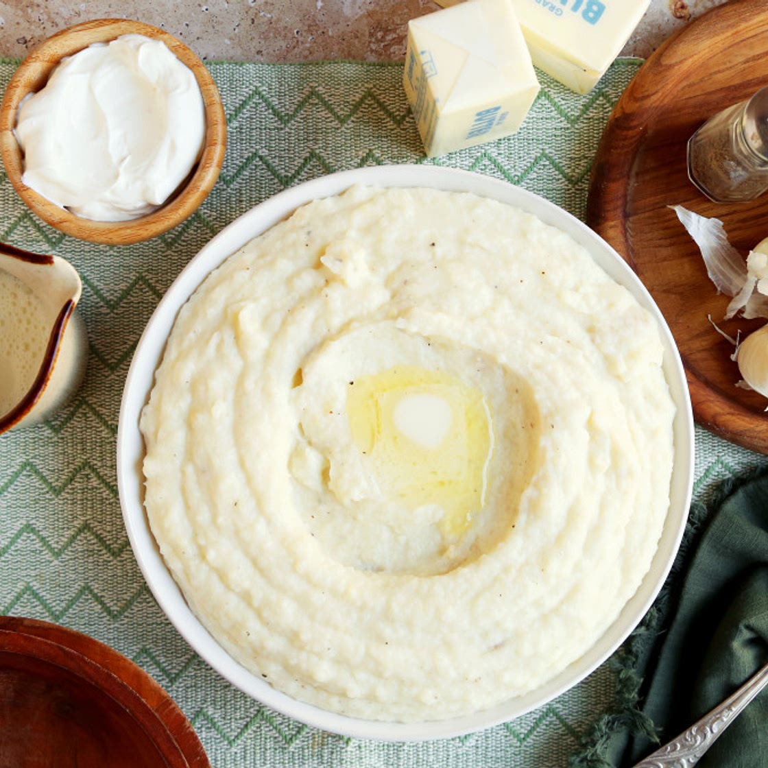 Roasted Garlic Mashed Potatoes - the Best You've Ever Had