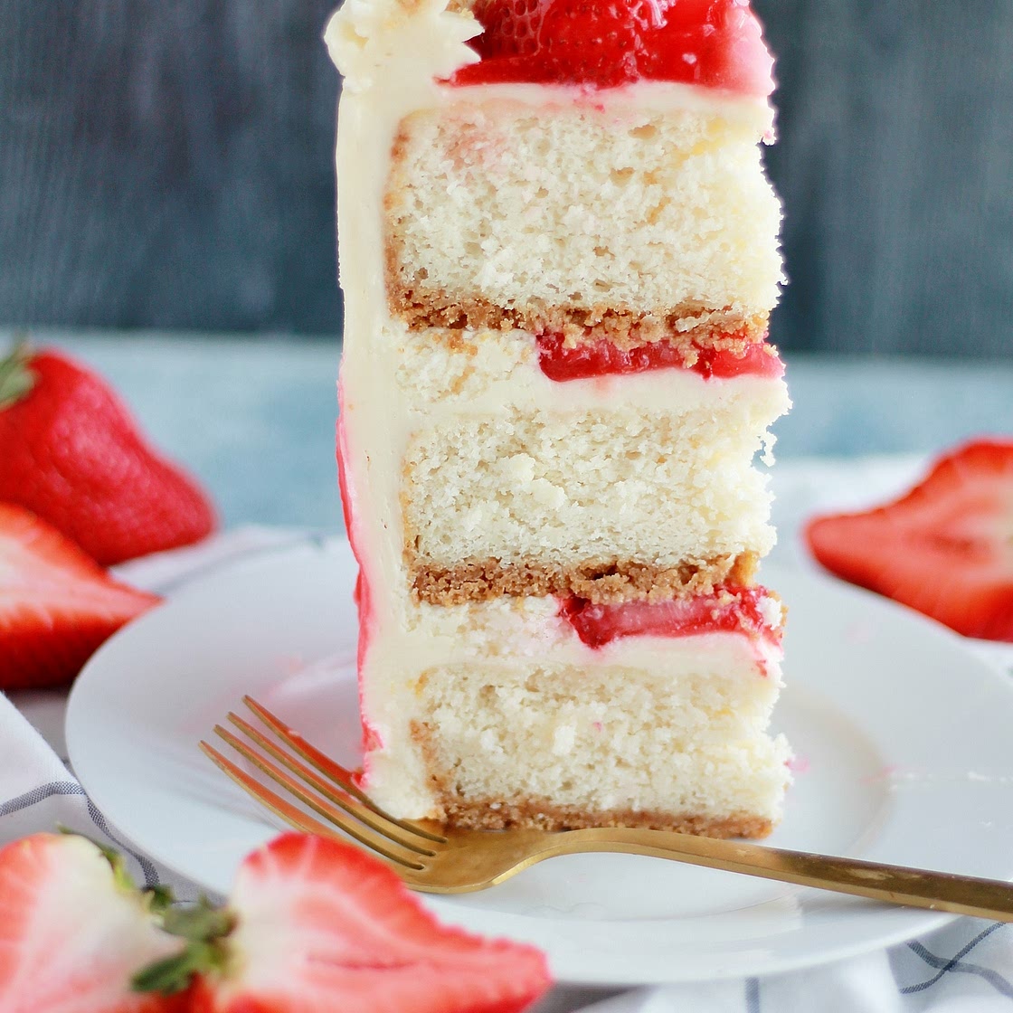 Strawberry Cheesecake Cake - Baking with Blondie