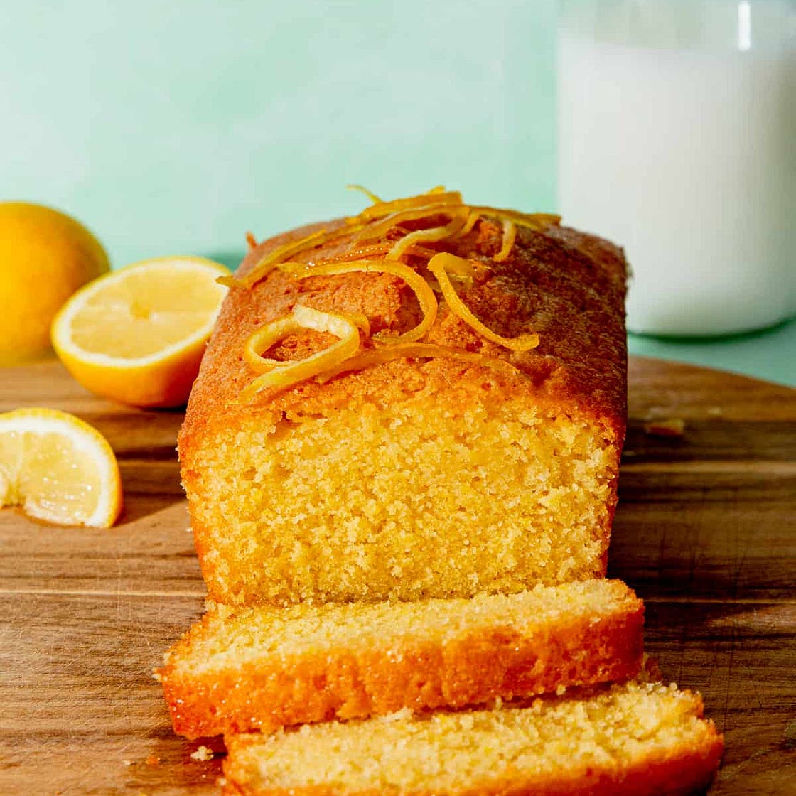 The BEST Lemon Drizzle Cake Recipe