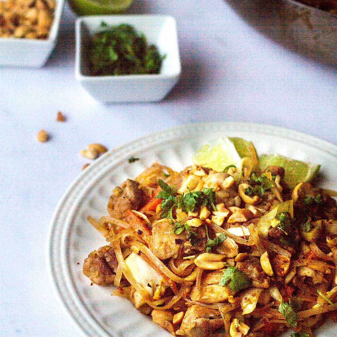 Chicken and Cabbage Pad Thai