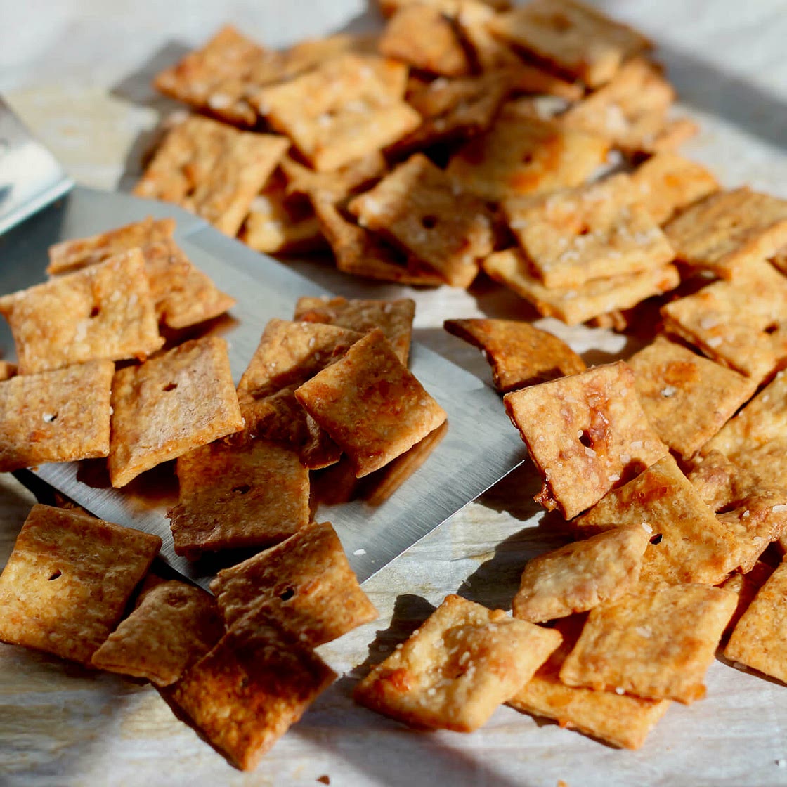Sourdough Discard Cheese Crackers