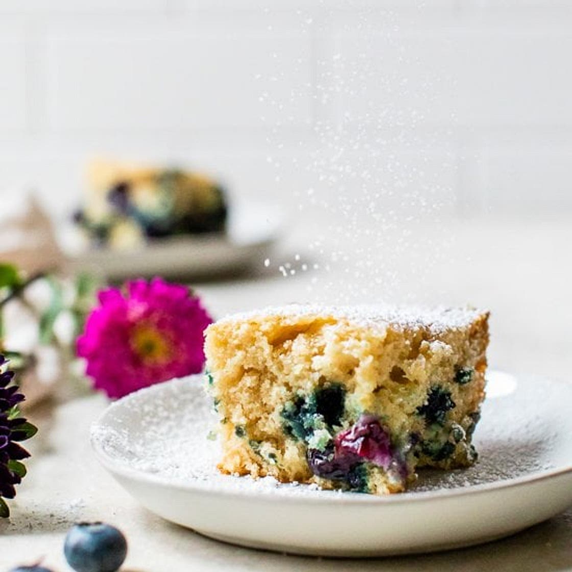 Easy Blueberry Buttermilk Cake