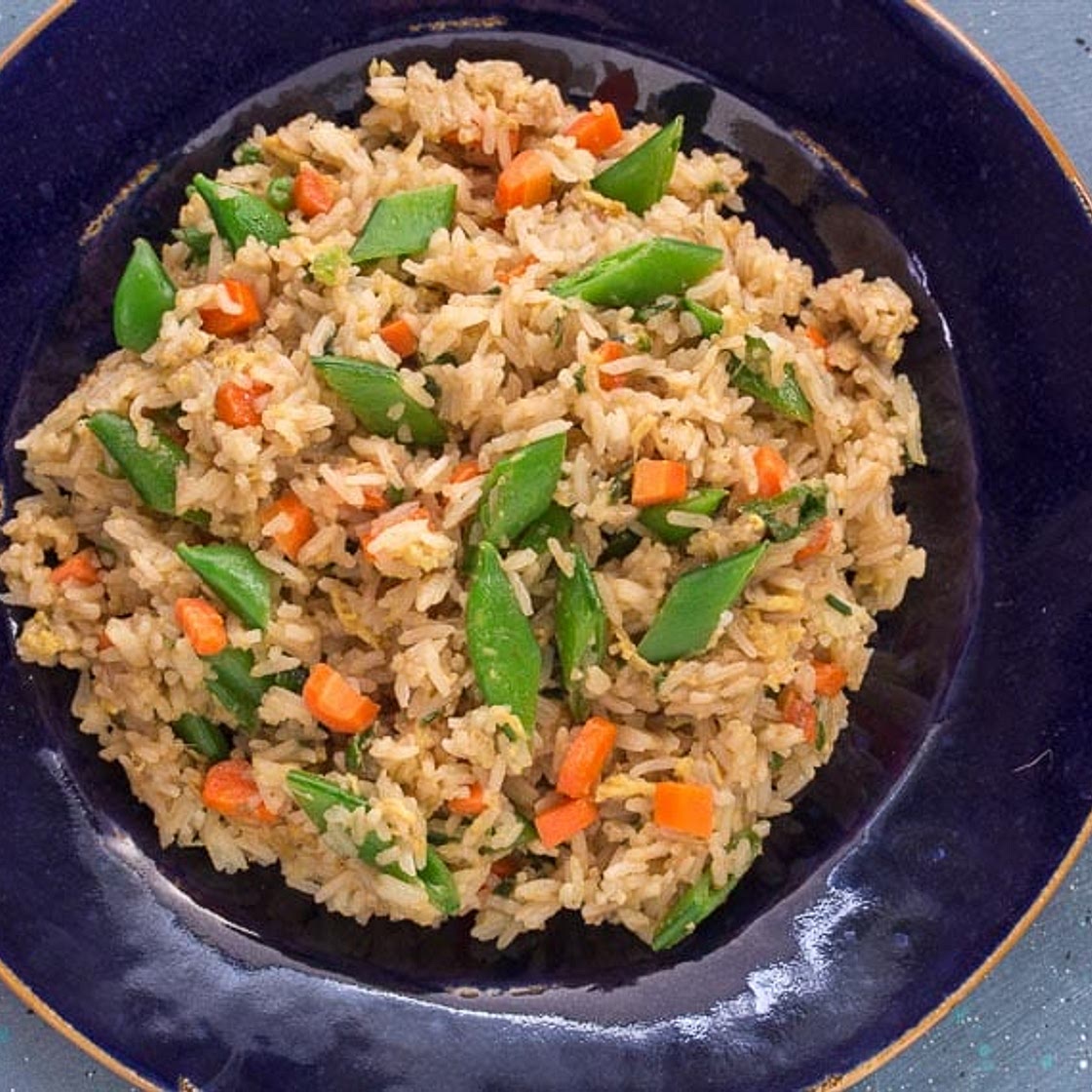 Low FODMAP Fried Rice with Sugar Snap Peas & Carrots