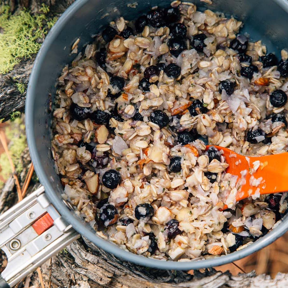 Blueberry Coconut Oats