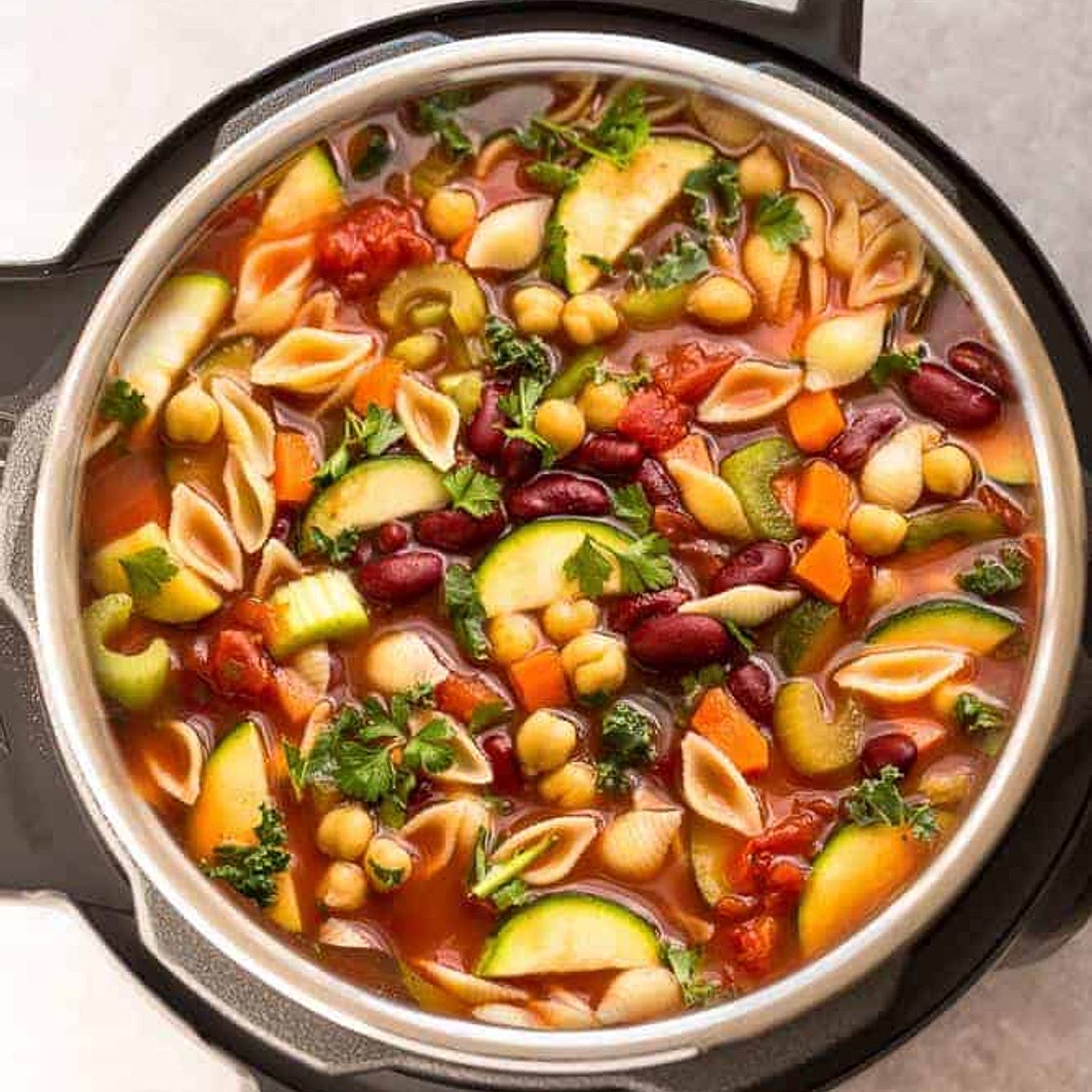 Instant Pot Minestrone Soup