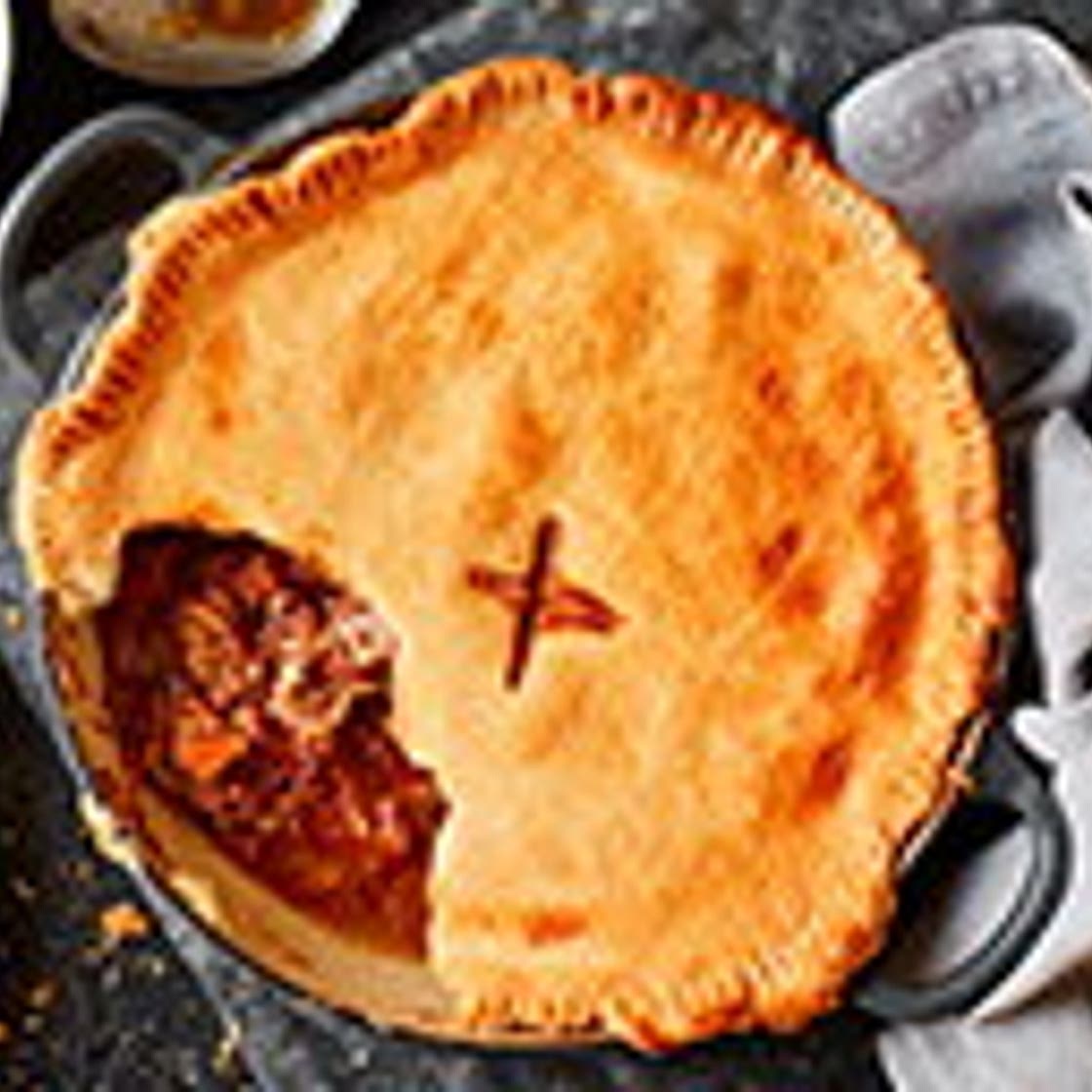 Corned beef pie