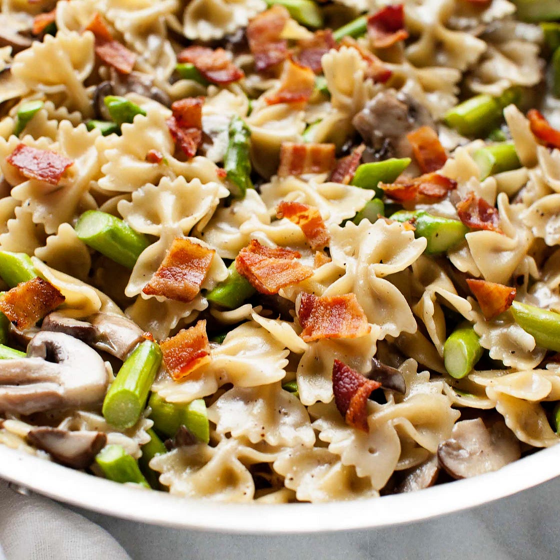 Mushroom & Asparagus One-Pot Pasta