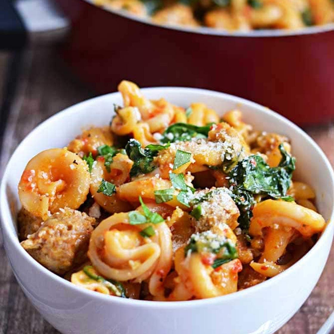 One Pot Roasted Red Pepper and Sausage Alfredo