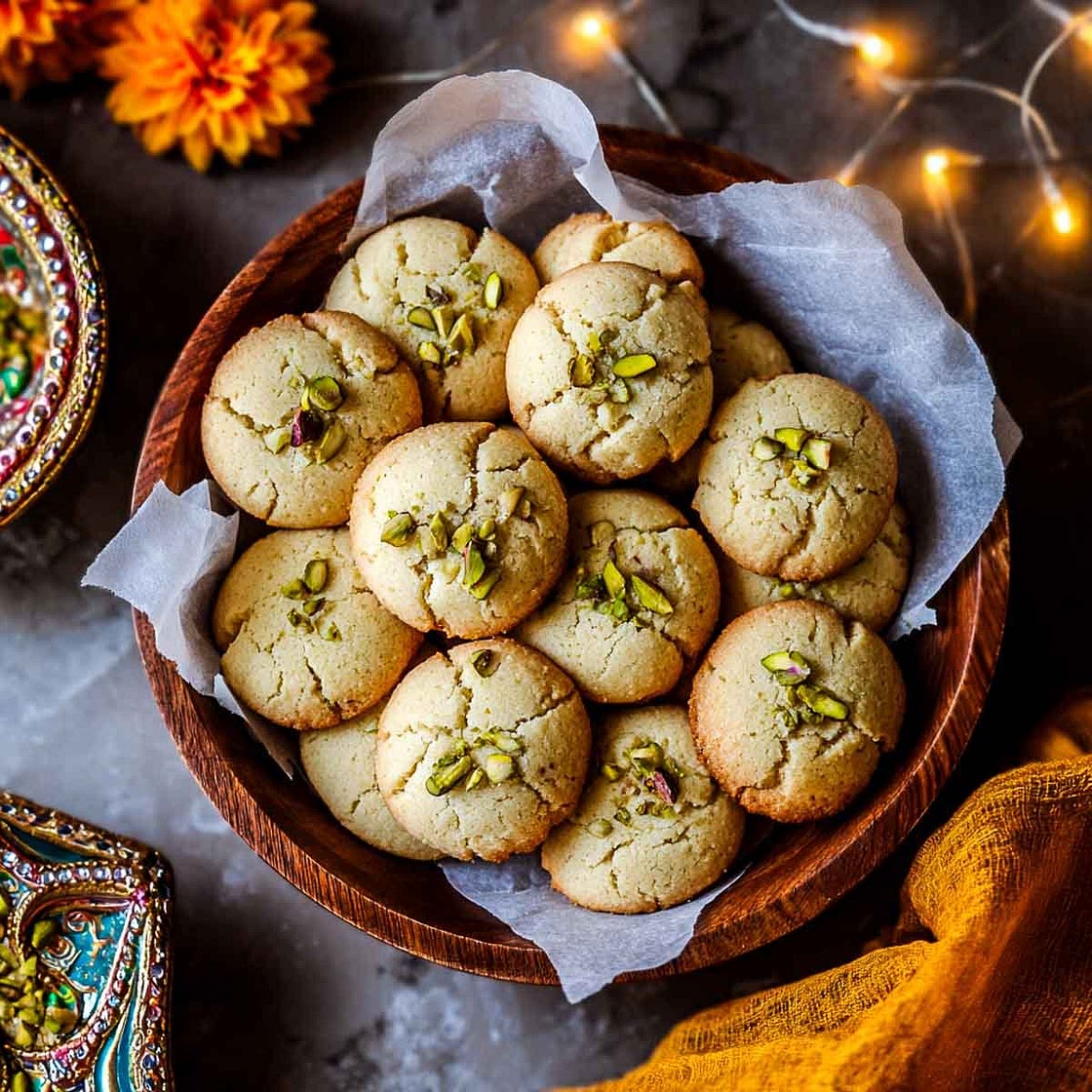 Nankhatai Cookies (Indian Shortbread)