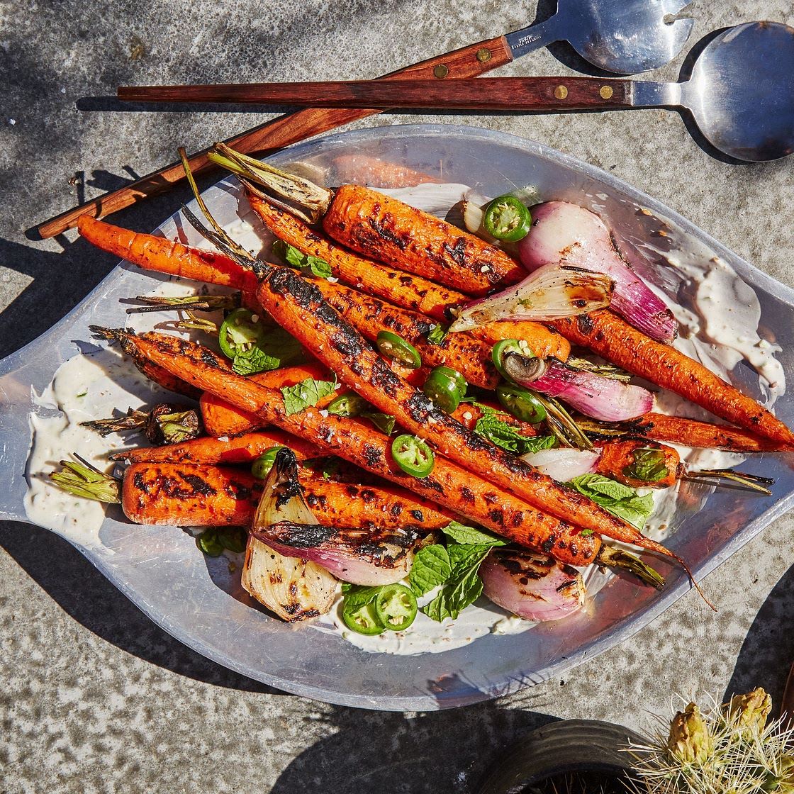 Grilled Carrots with Yogurt
