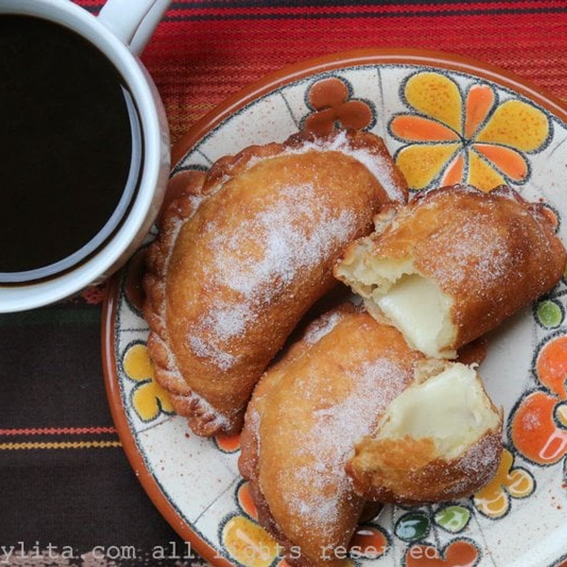 How to make empanada dough for frying