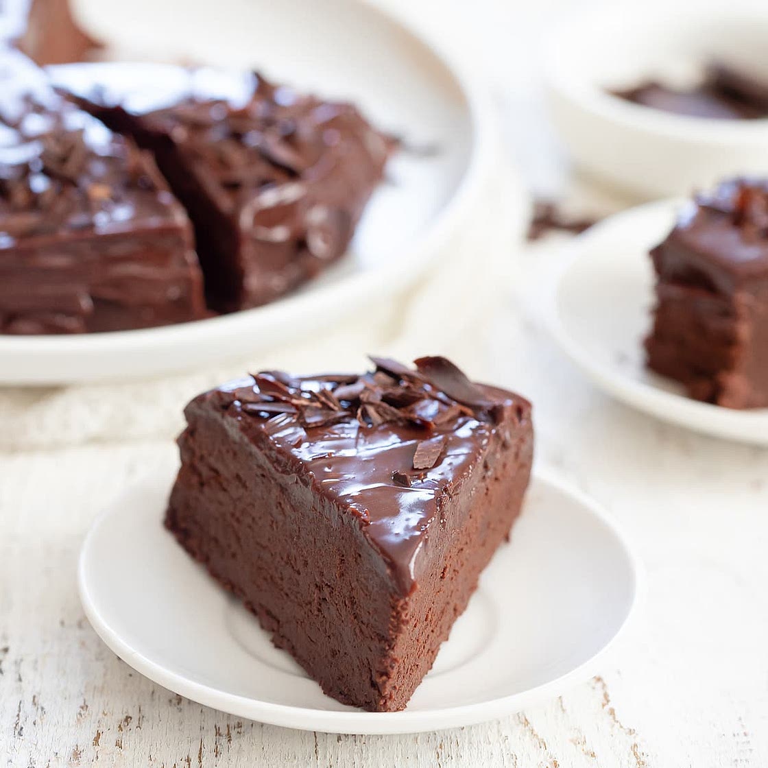 2 Ingredient No Bake Banana Chocolate Cake