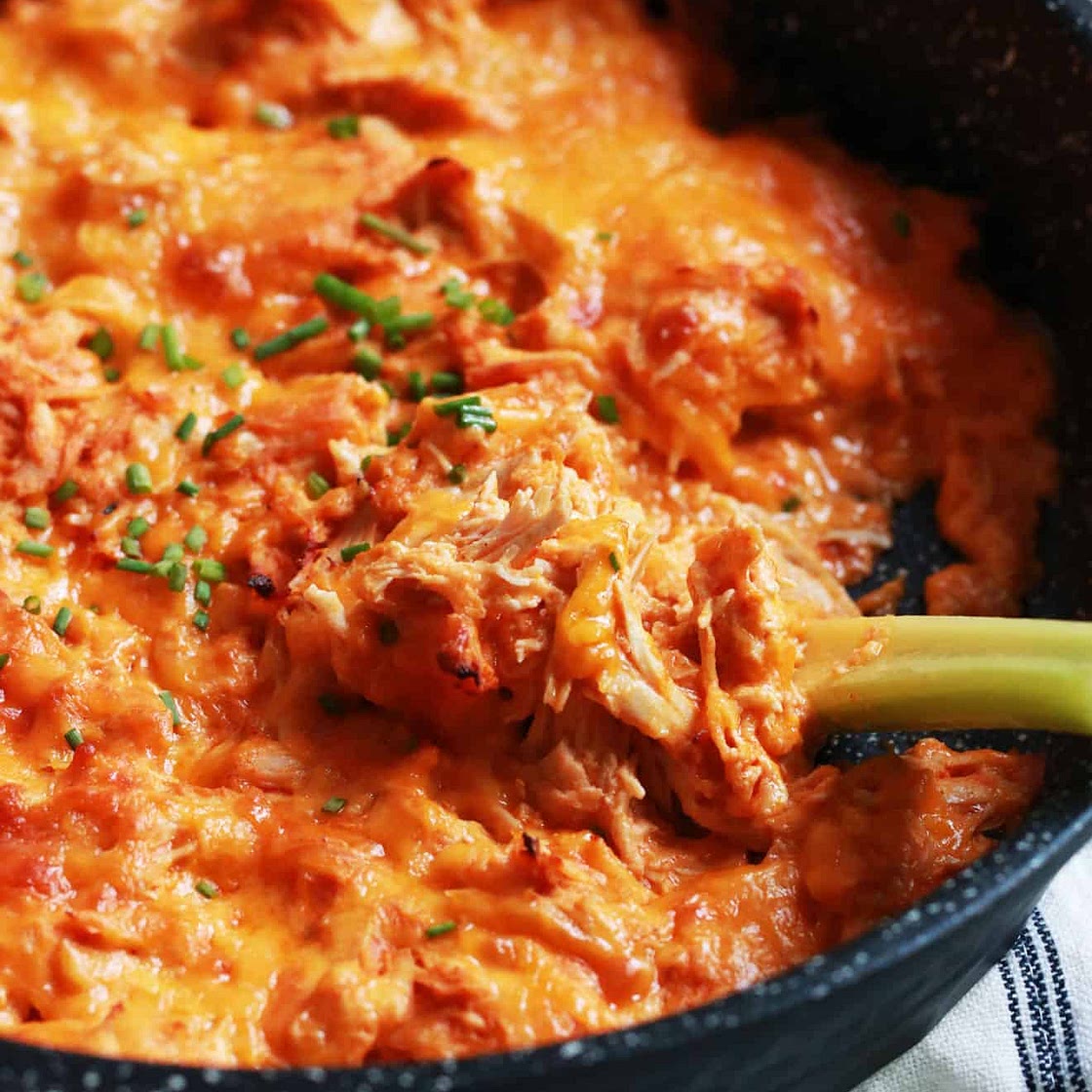 Instant Pot Buffalo Chicken Dip