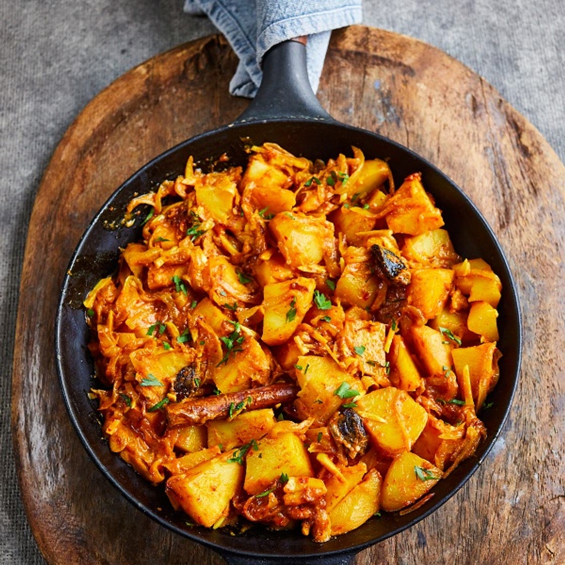 Kashmiri Chilli and Cardamom Potatoes