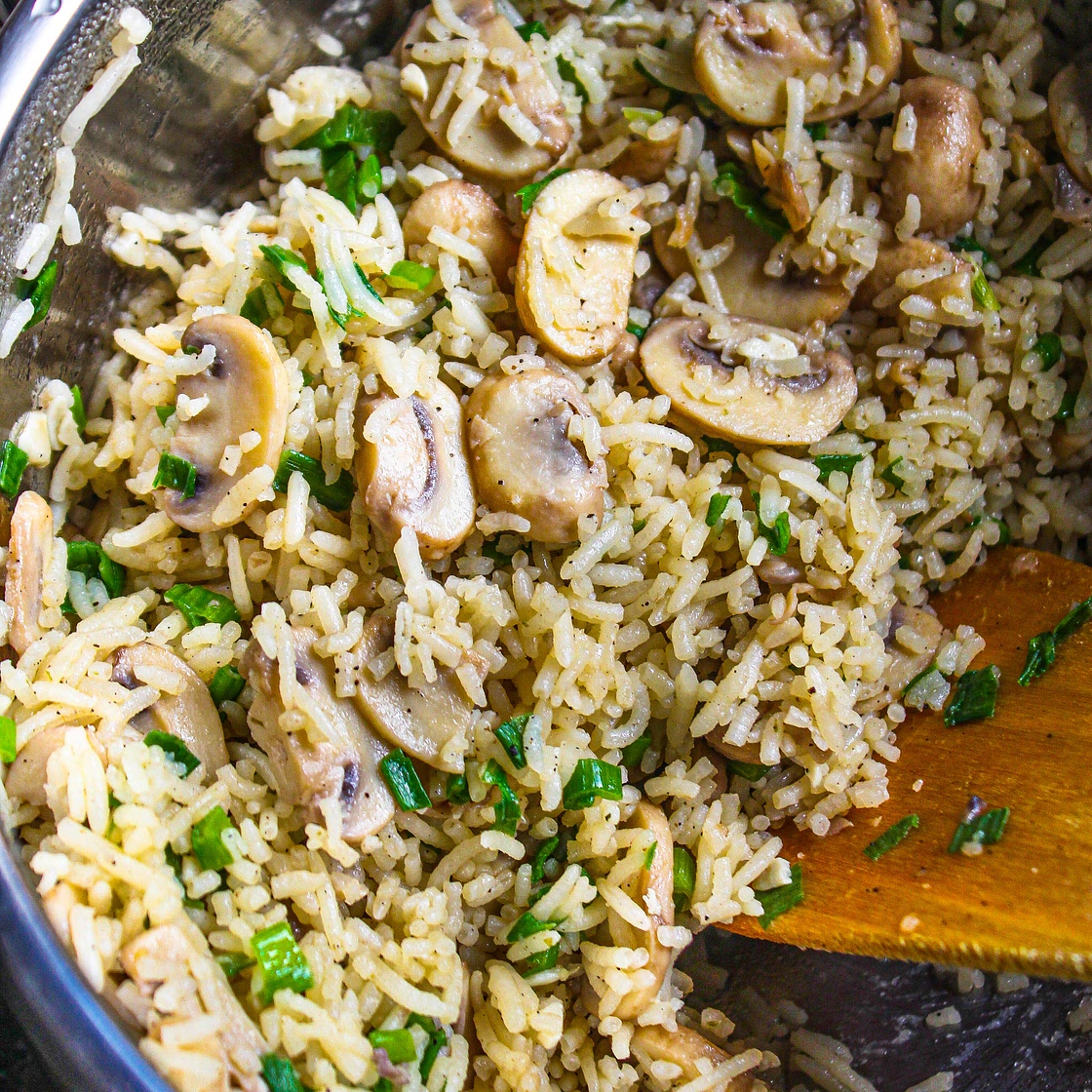 One pot garlic butter mushroom rice