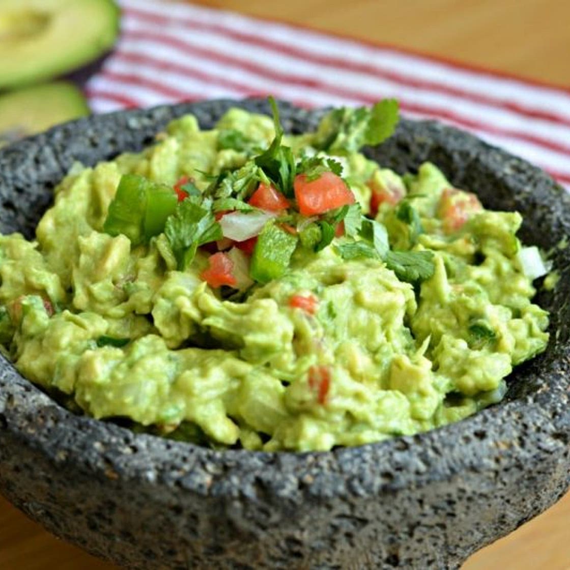 Homemade Mexican Guacamole Recipe