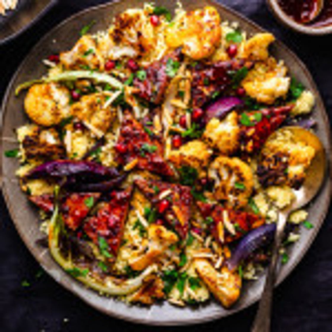 Harissa tofu salad