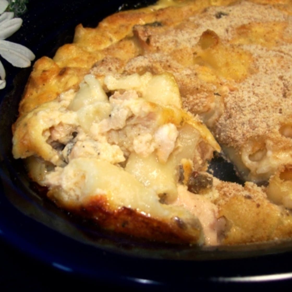 Salmon-Macaroni Casserole