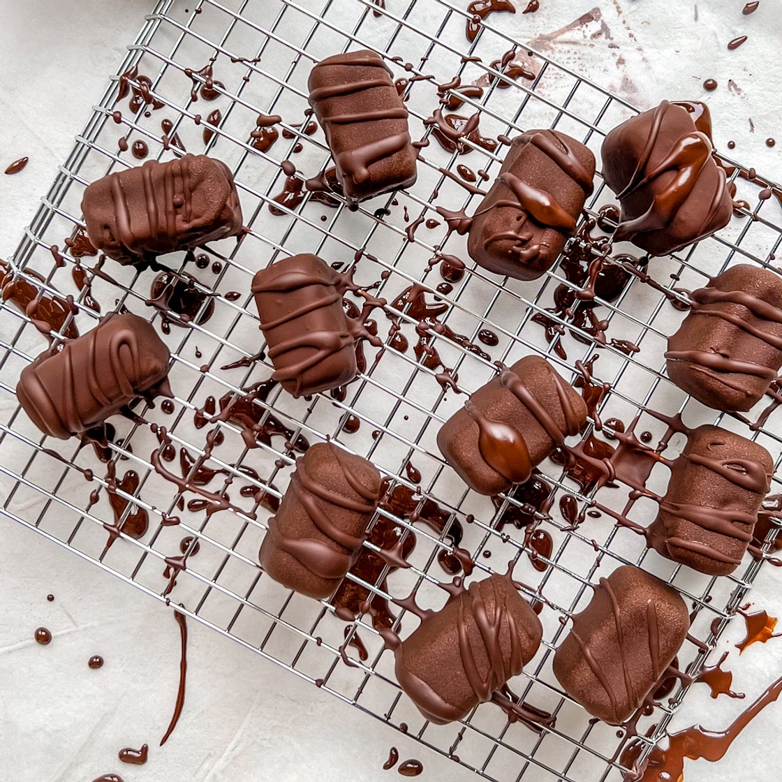 Strawberry Chocolate Bites