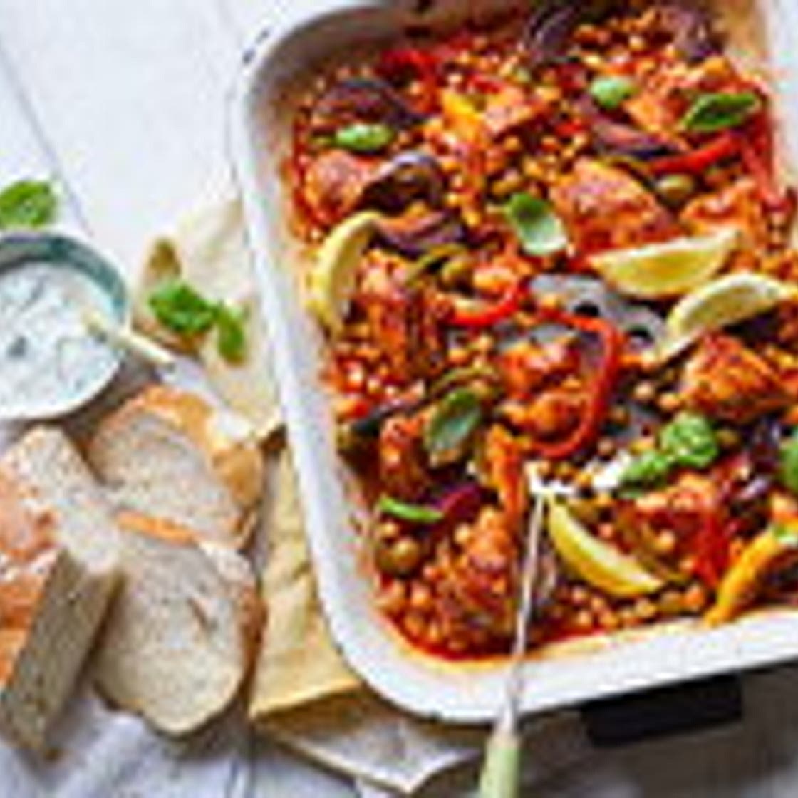 Chicken, chickpea and pepper traybake