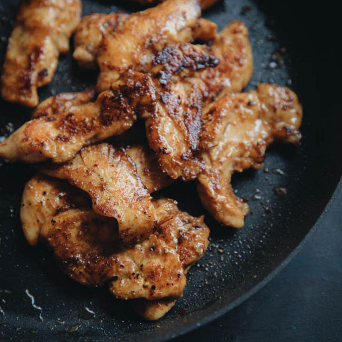 Pan-fried black pepper chicken