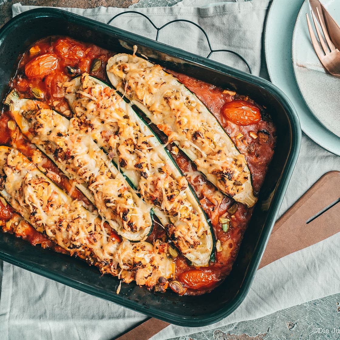 Gefüllte Zucchini mit Thunfisch