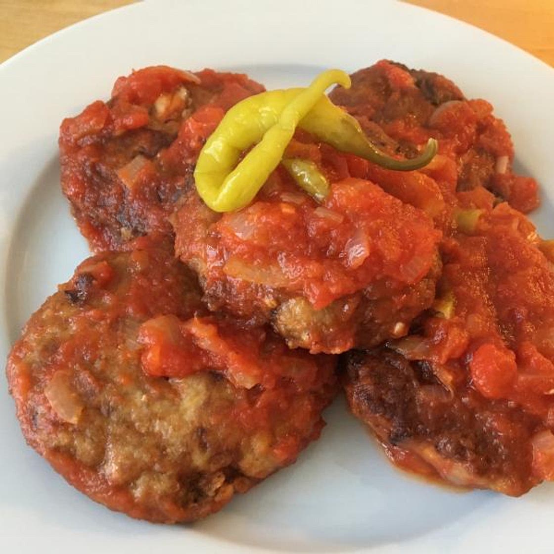 Receta de Filetes rusos con tomate