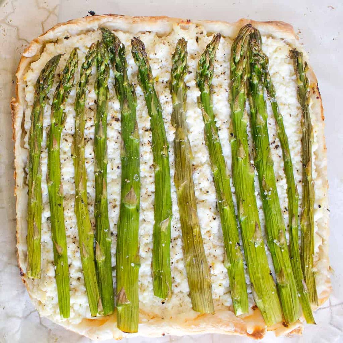 Asparagus ricotta tart
