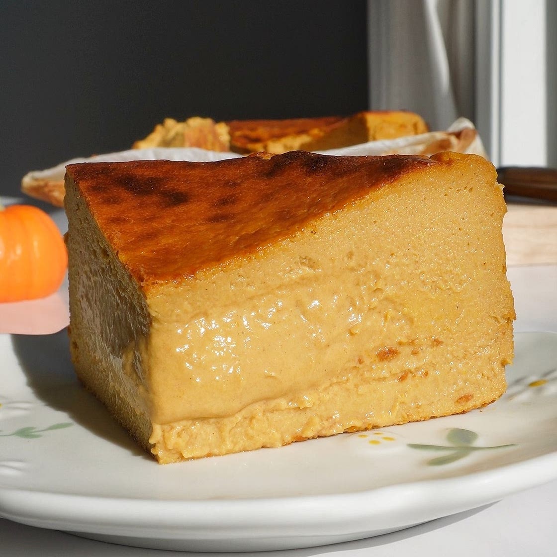 Basque Pumpkin Cheesecake