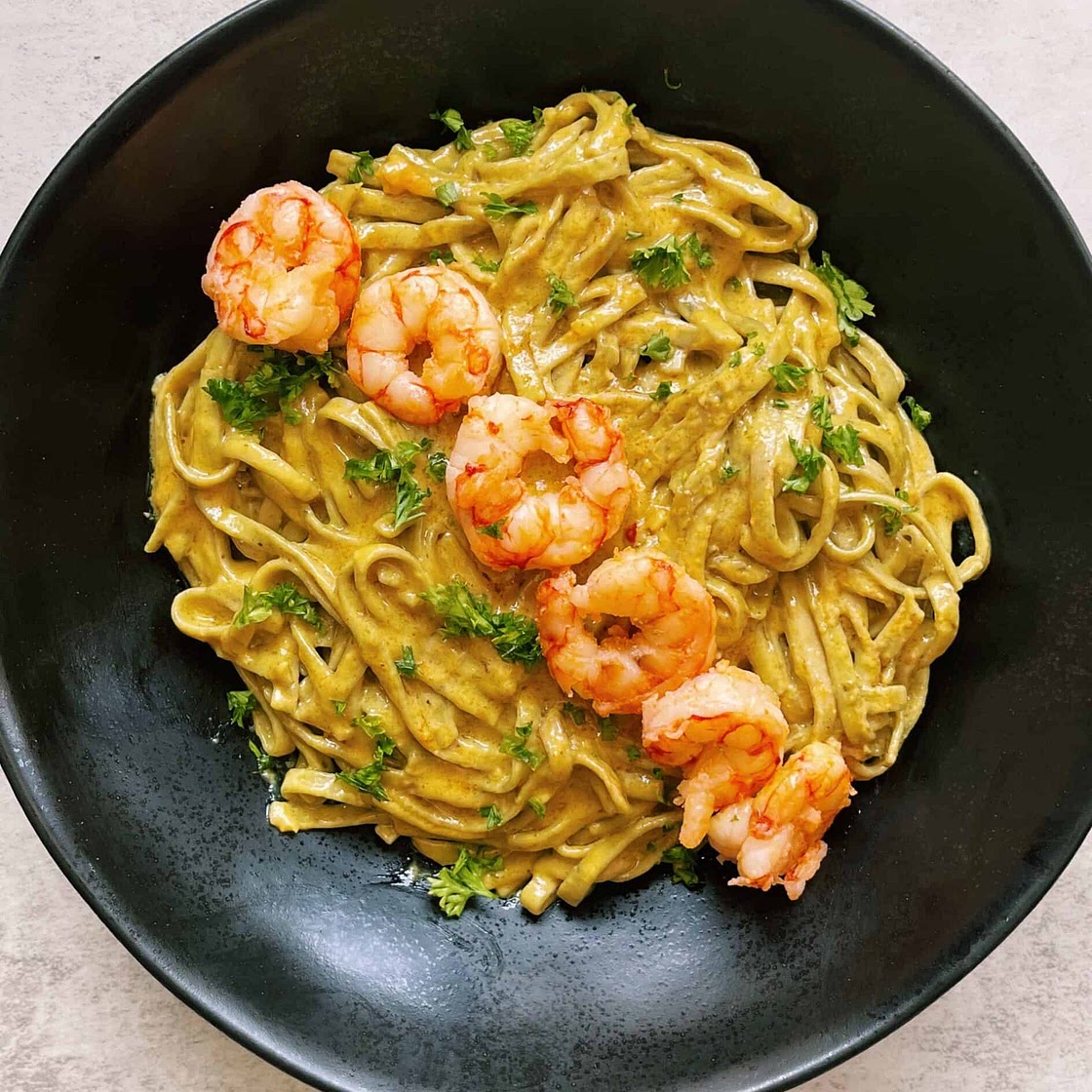 Creamy Shrimp Linguine with Yellow Curry Sauce
