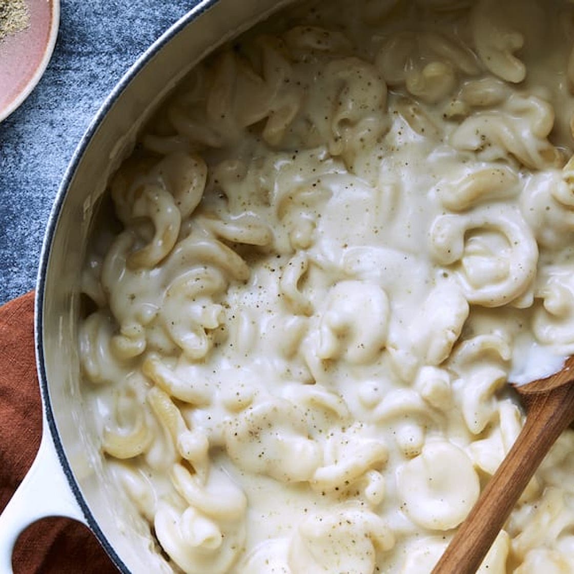 Four Cheese Creamy Stovetop Mac and Cheese