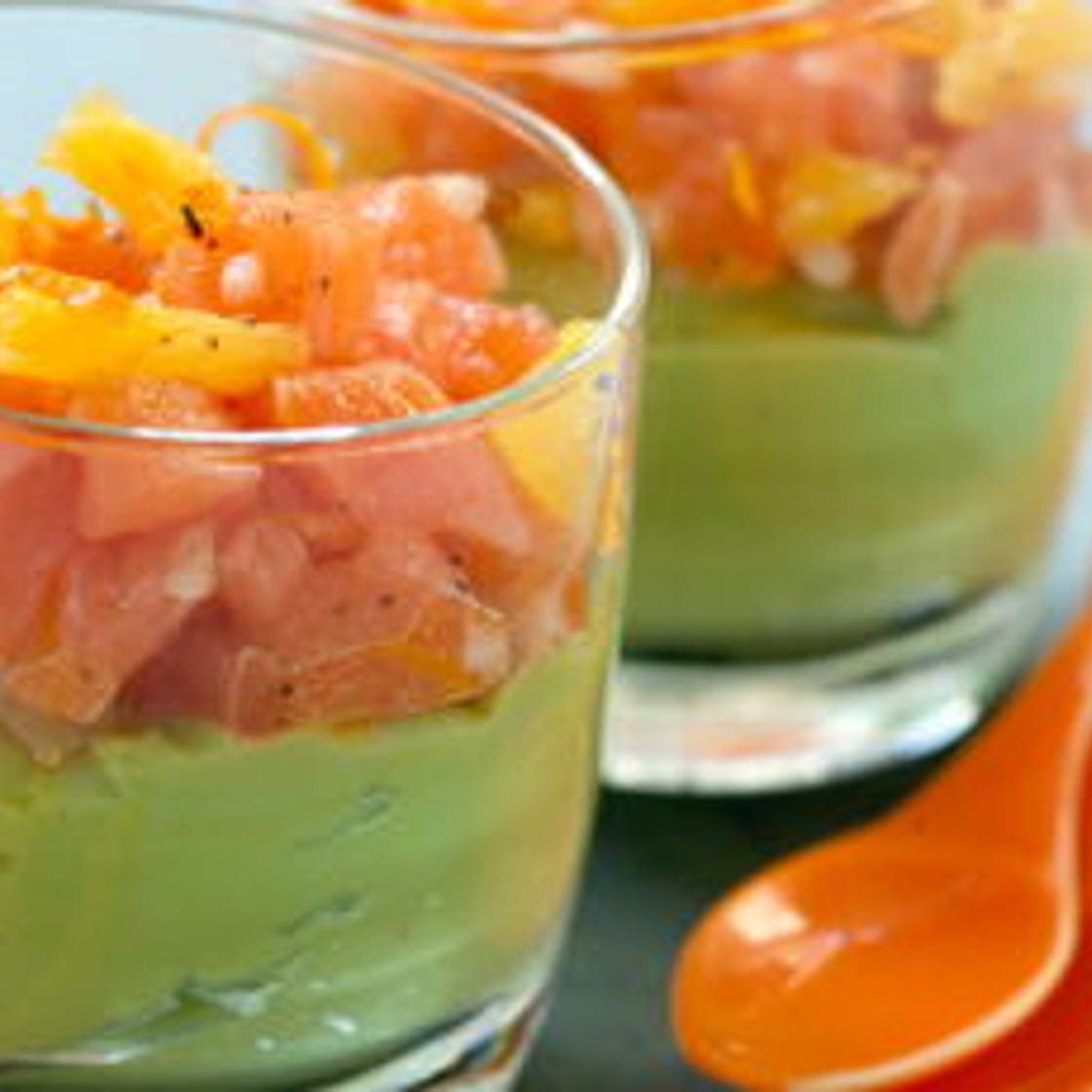 Verrine de guacamole au saumon