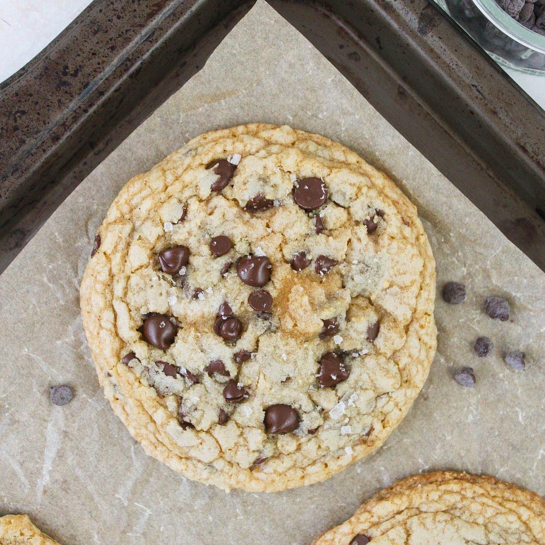 Nutella Stuffed Chocolate Chip Cookies