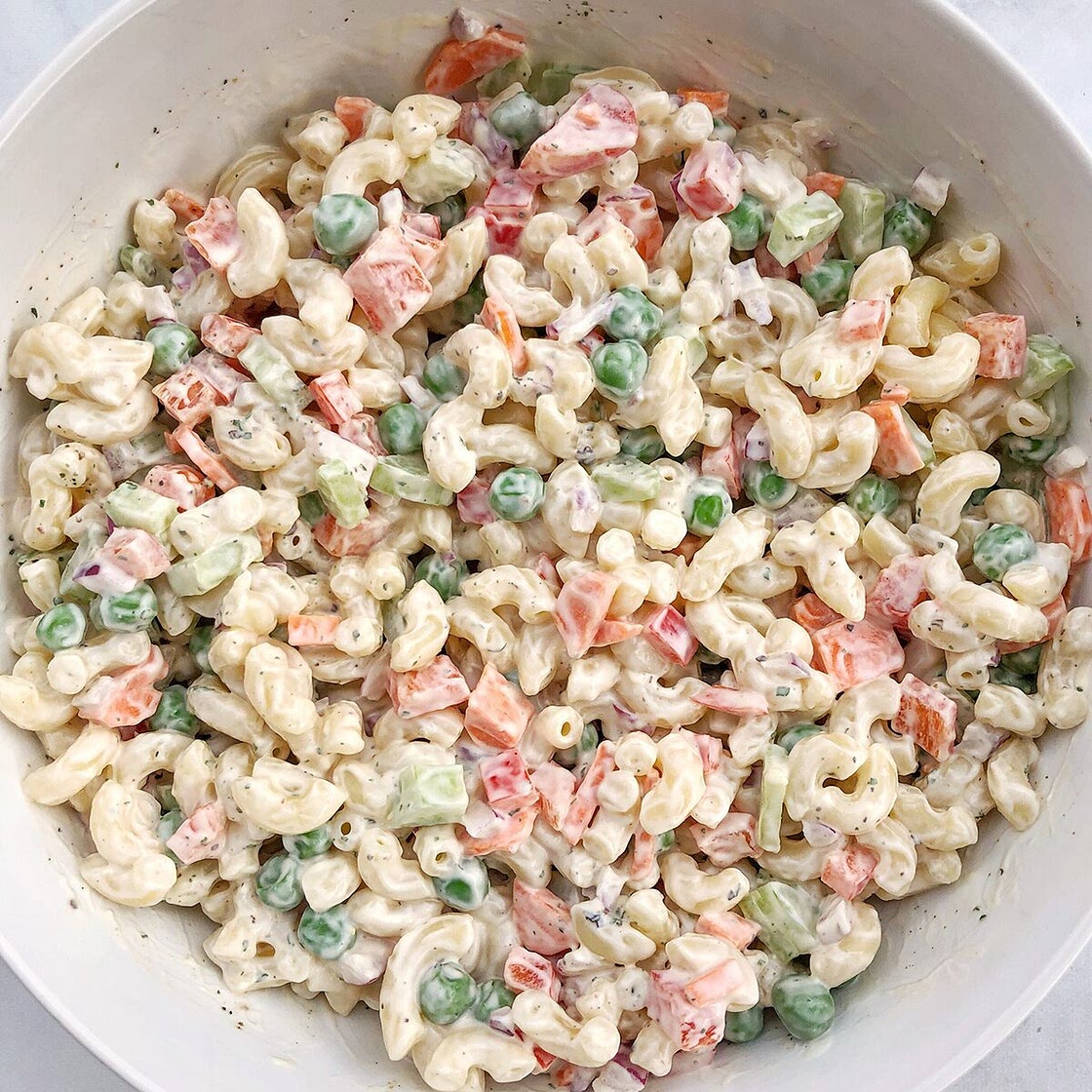 Simple Vegan Macaroni Salad