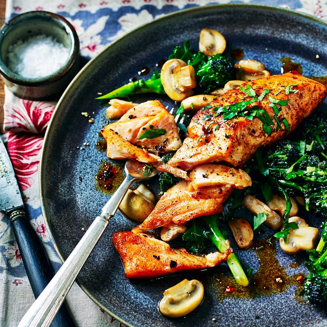Sicilian-style salmon with garlic mushrooms