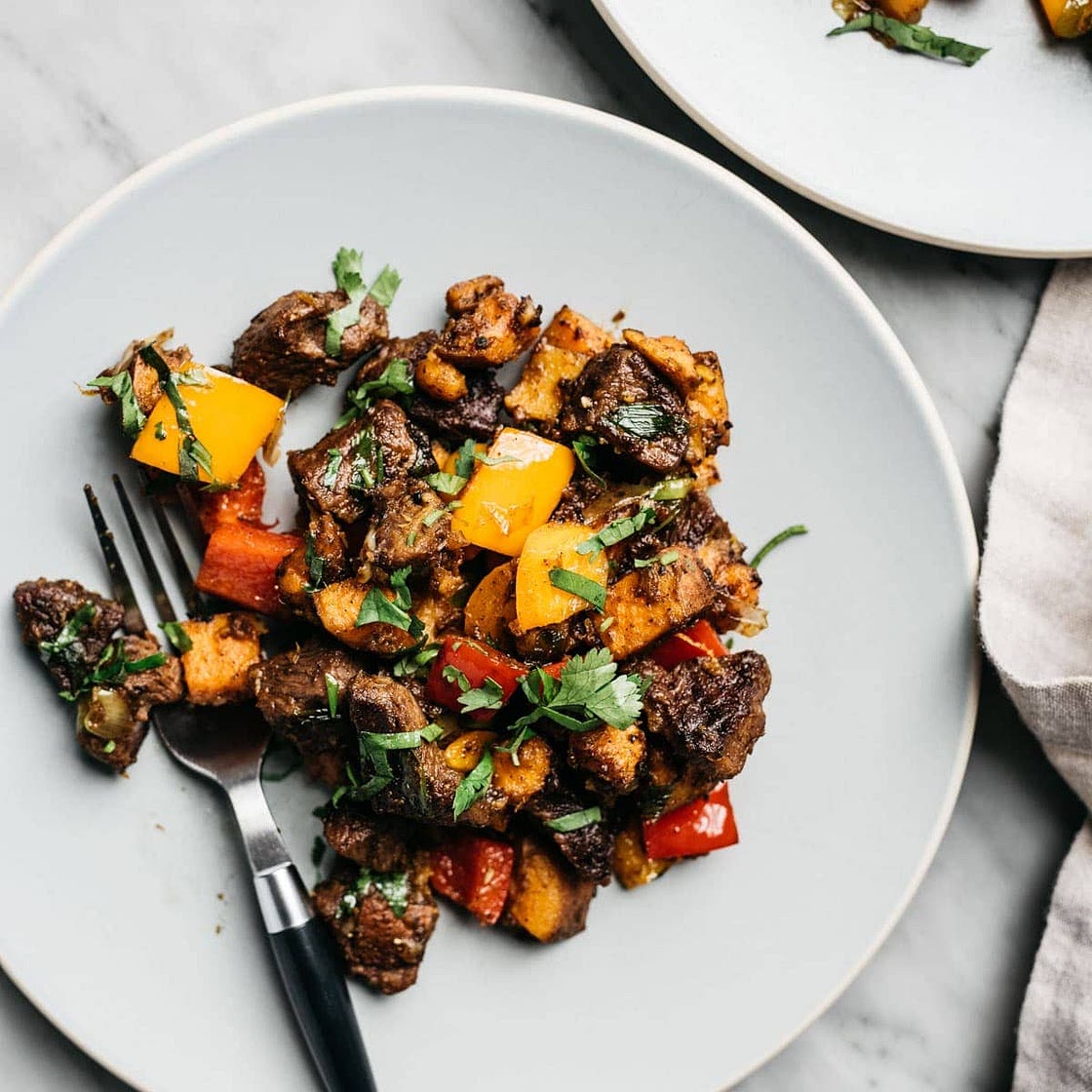 Whole30 Steak Bites with Sweet Potatoes and Peppers