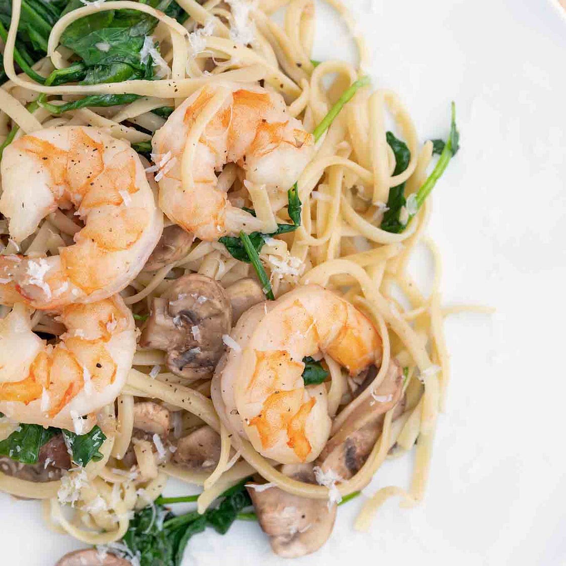 Garlic Shrimp and Spinach over Linguine