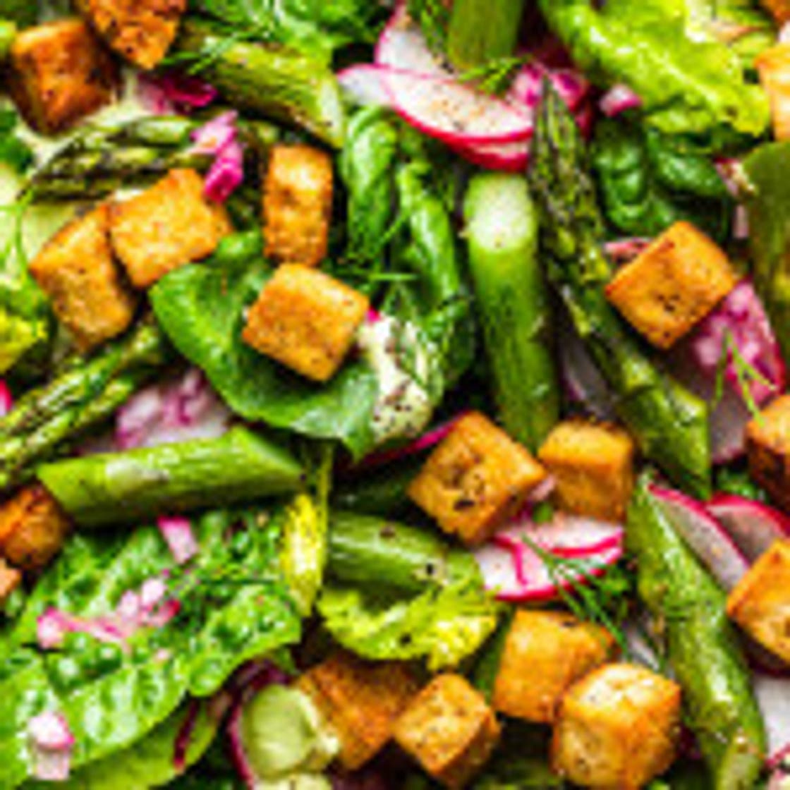 Asparagus salad with lemon tofu