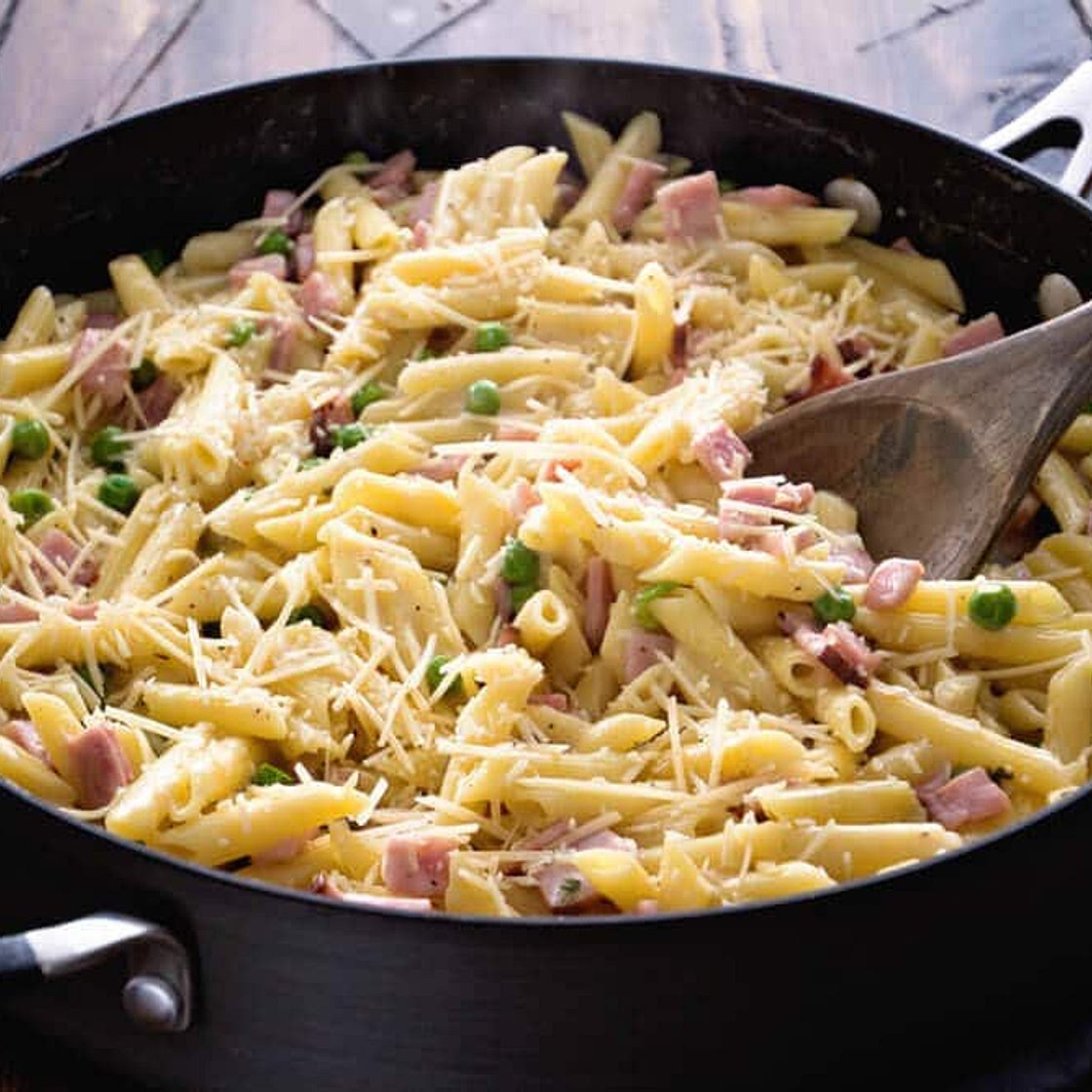 One Pot Ham & Penne Skillet Recipe