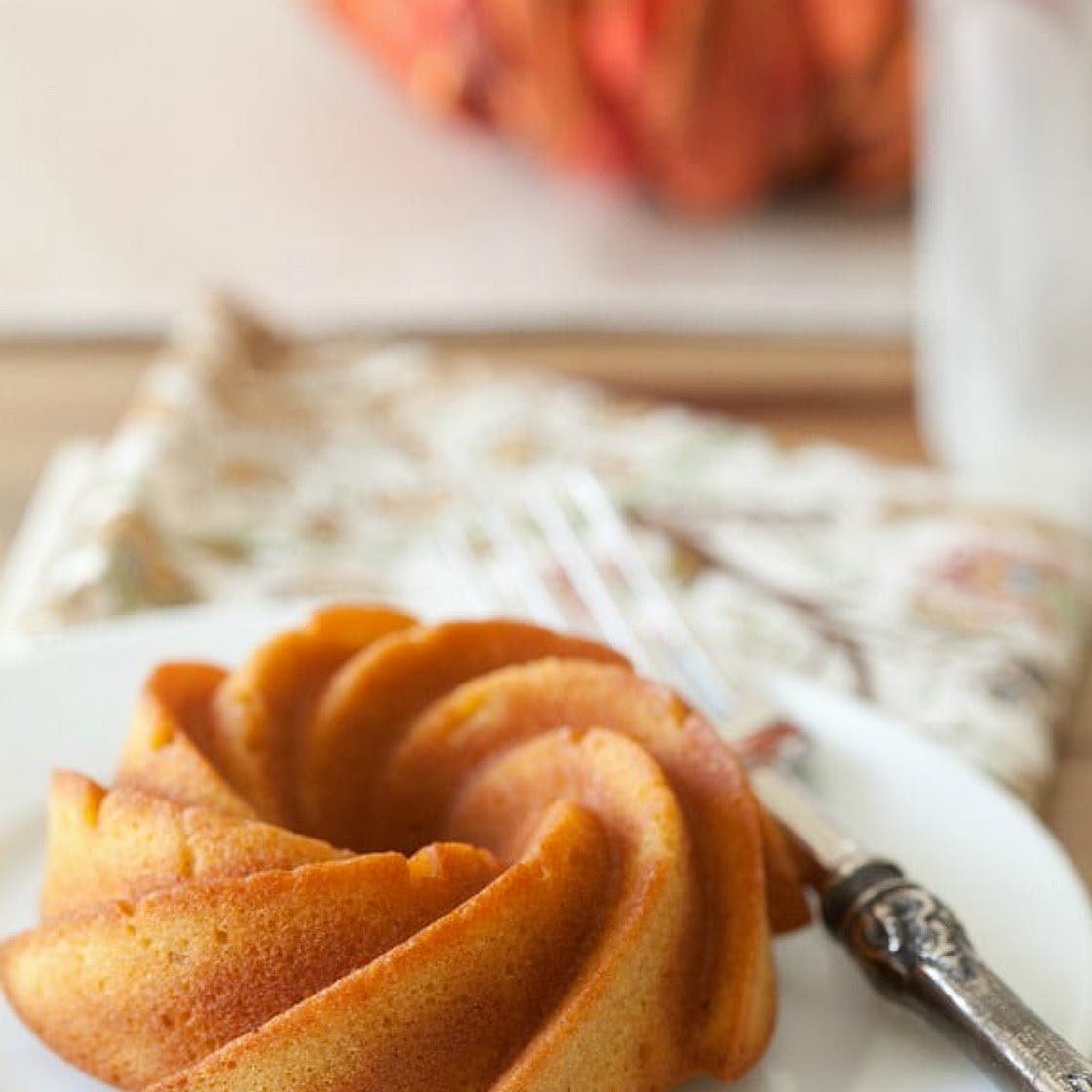 Pumpkin Bundt Cakes (Grain-Free, Paleo)
