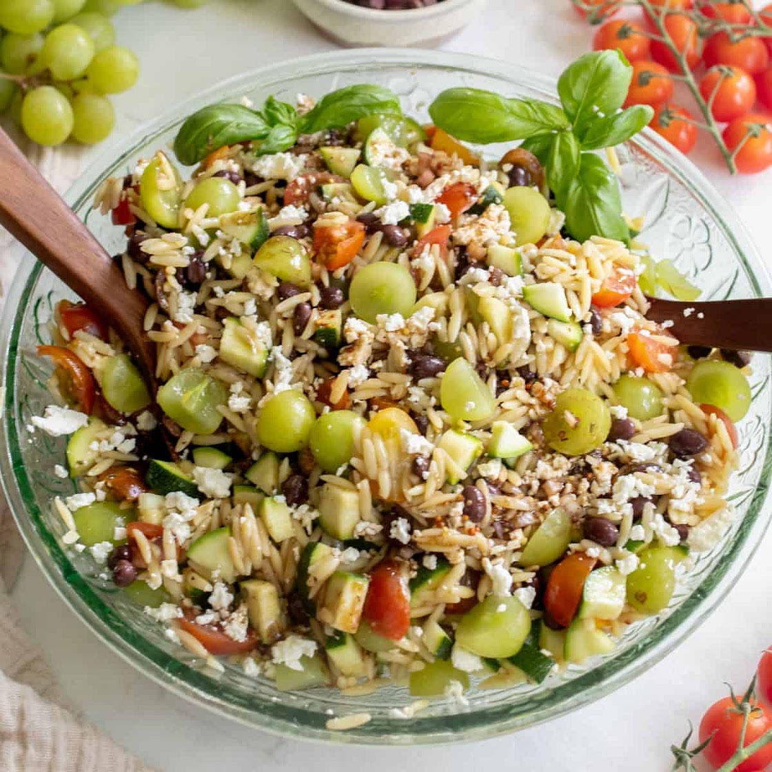 Mediterranean Orzo Salad with Grapes