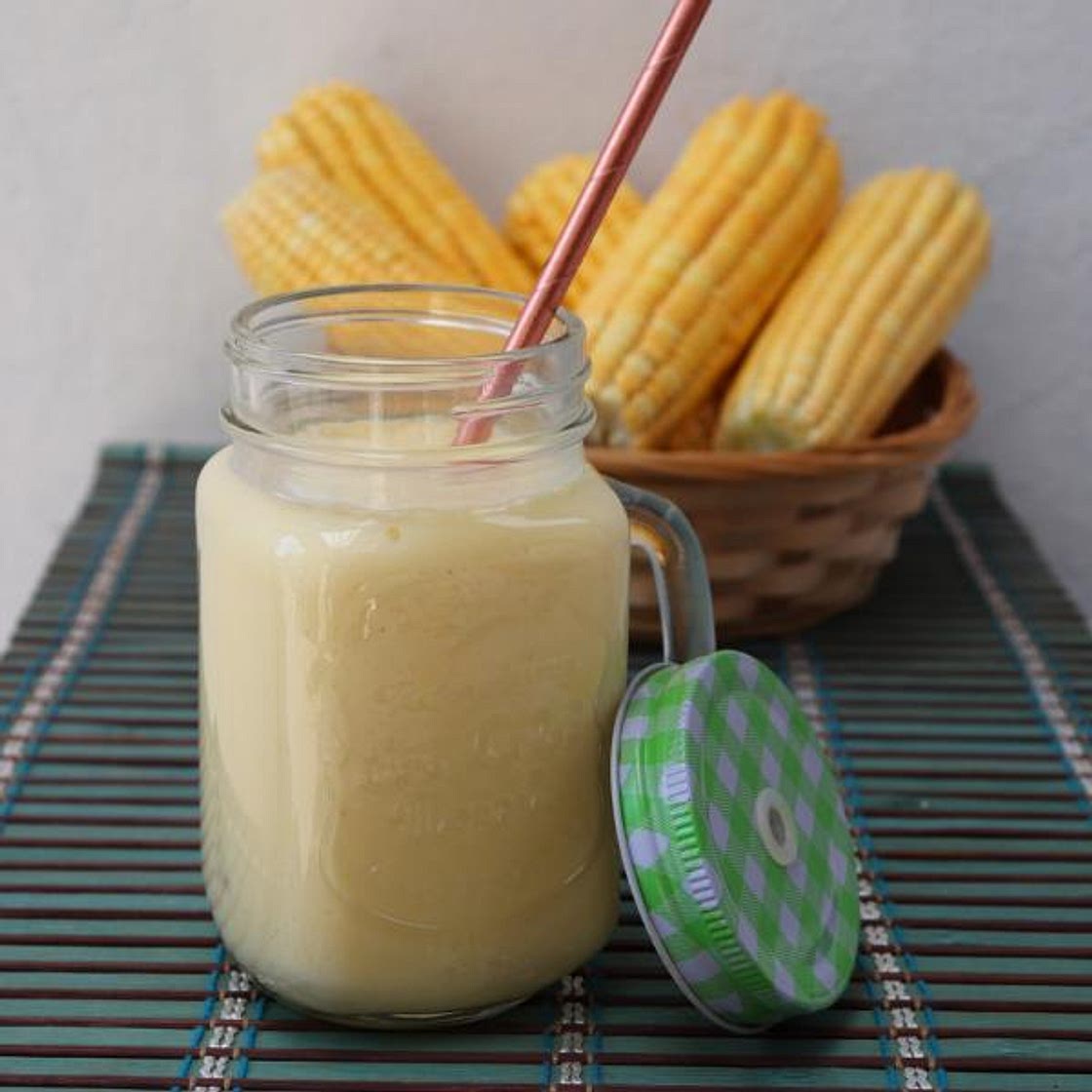 Suco de milho verde com leite condensado