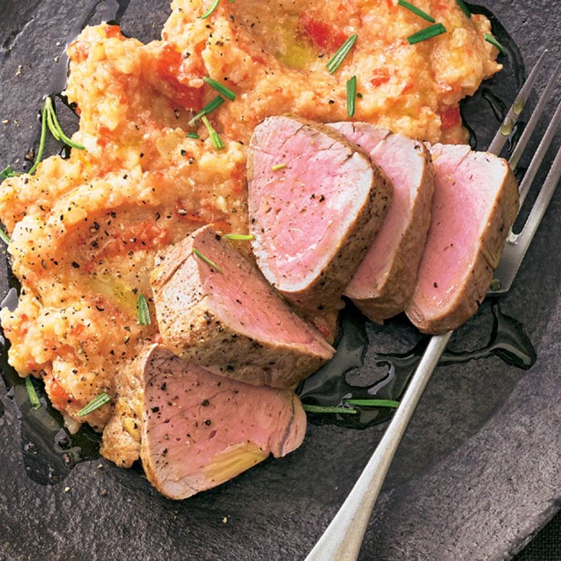 Schweinefilet auf Paprika-Püree