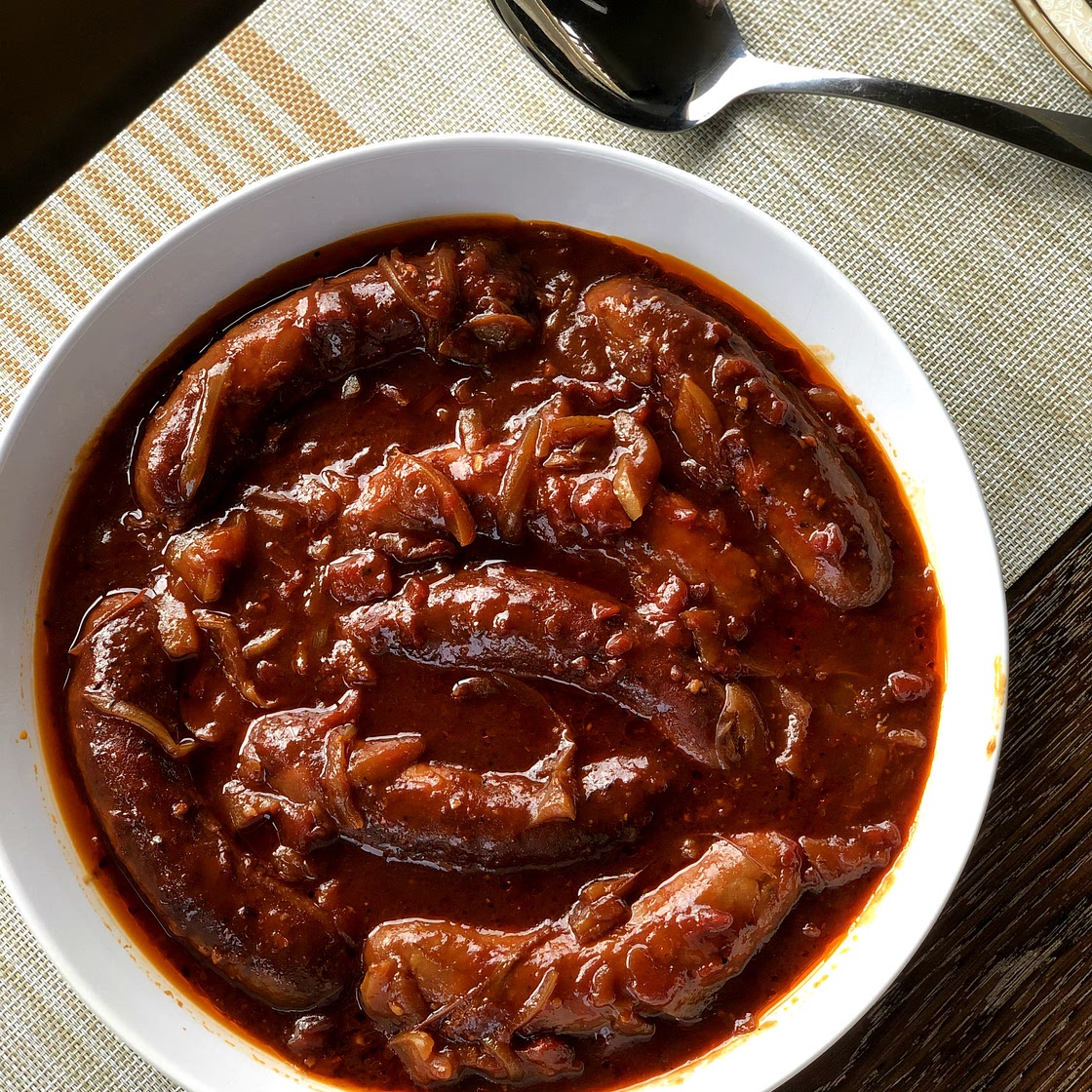 Slow Cooker Devilled Sausages