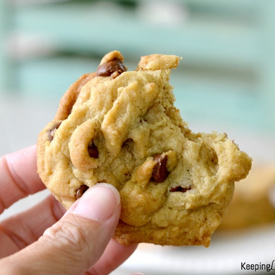 The best EGGLESS chocolate chip cookies