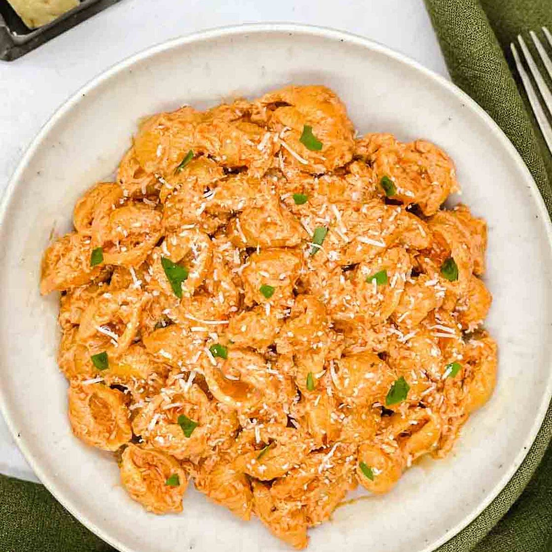 Gigi Hadid Pasta: Spicy Vodka Pasta Recipe
